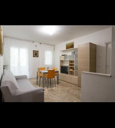 Apartment Angy Mira Exteriör bild
